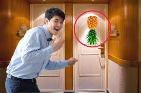 Pineapple Upside Down Meaning: Top 8 Symbolism, Origins, and Modern Interpretations